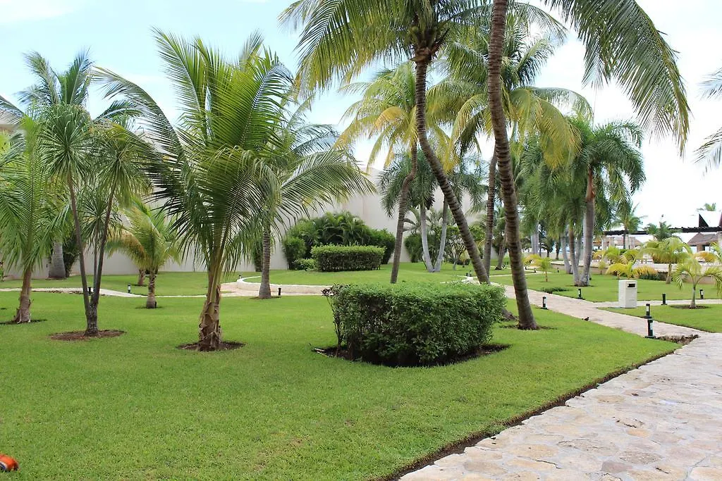 Üdülőközpont Ocean Spa Hotel Cancún